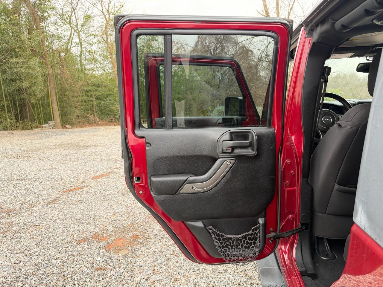 Jeep Wrangler Unlimited Sport 4WD 2013