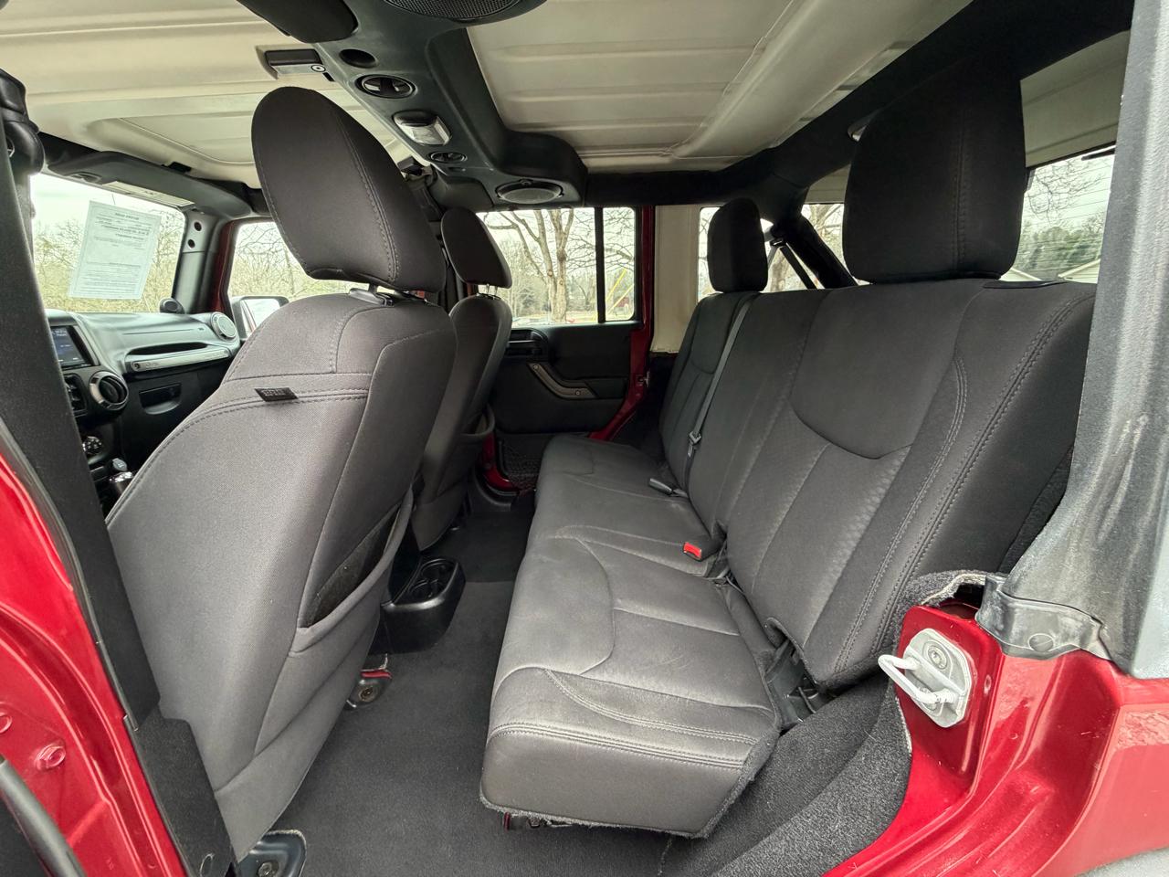 Jeep Wrangler Unlimited Sport 4WD 2013