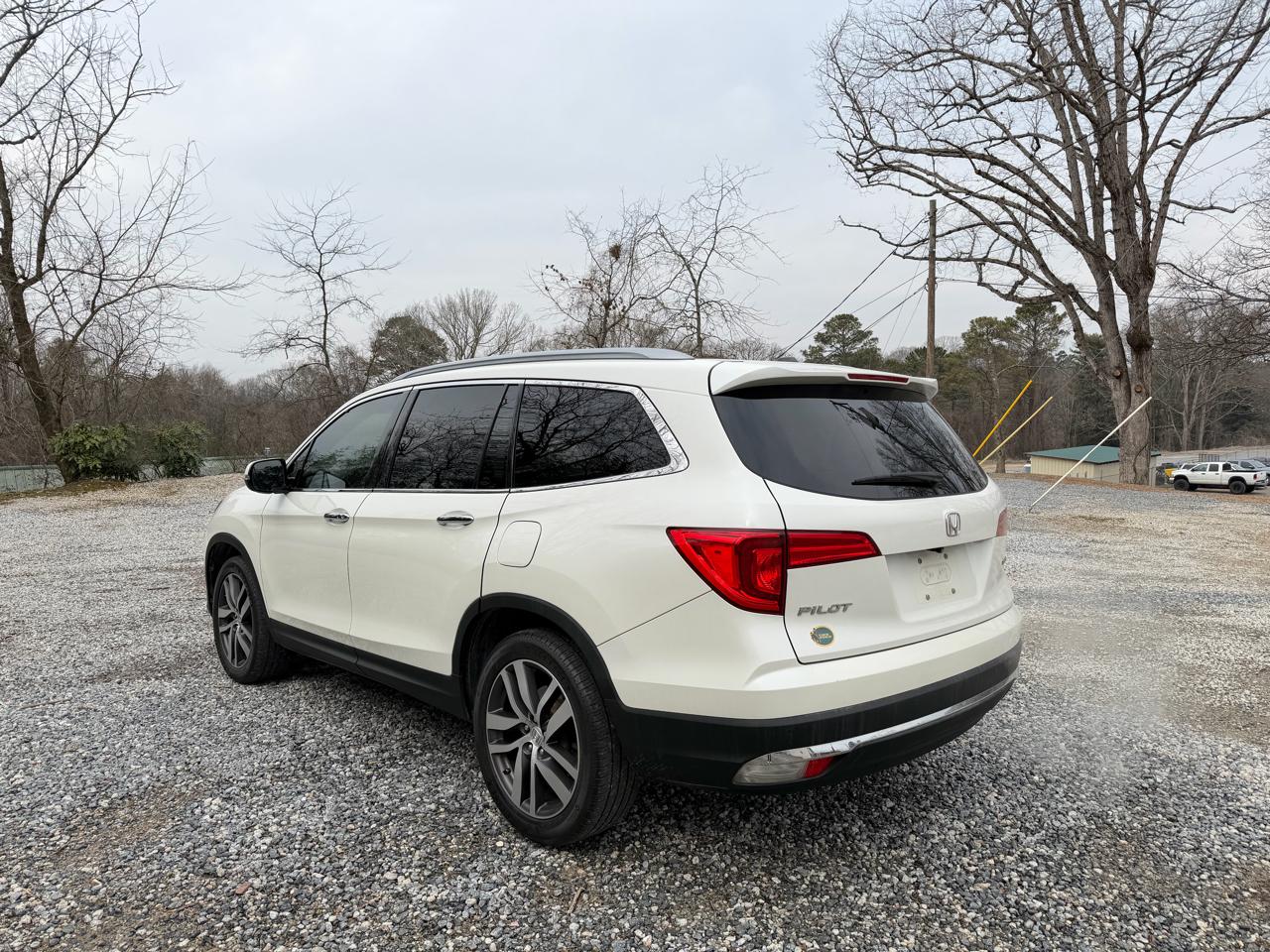 Honda Pilot Touring 2WD 2016