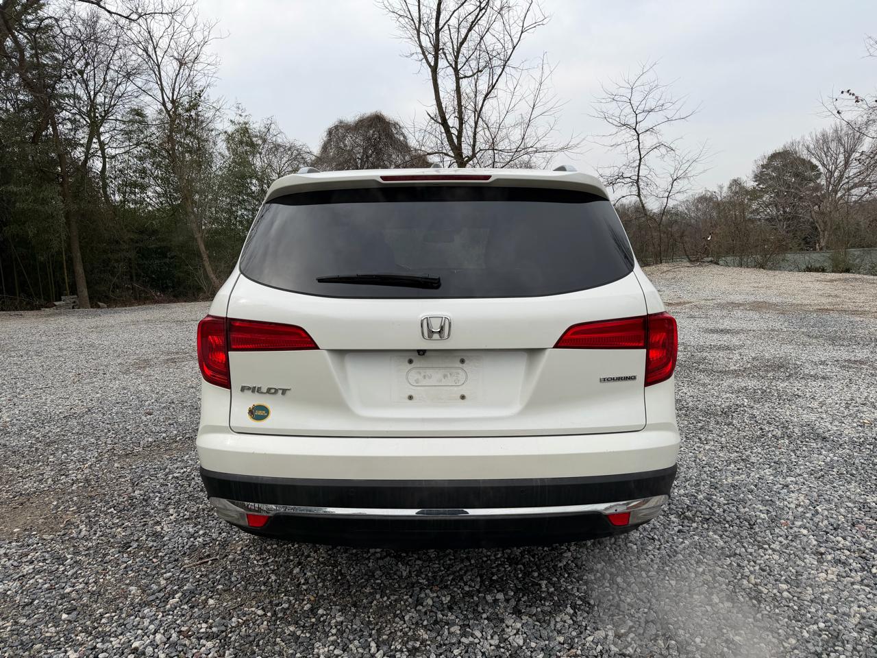 Honda Pilot Touring 2WD 2016