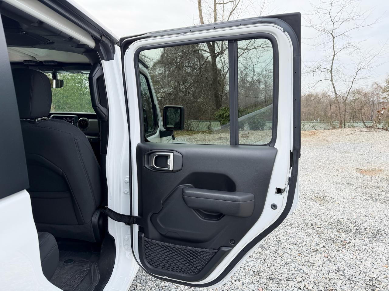 Jeep Gladiator Sport 2023