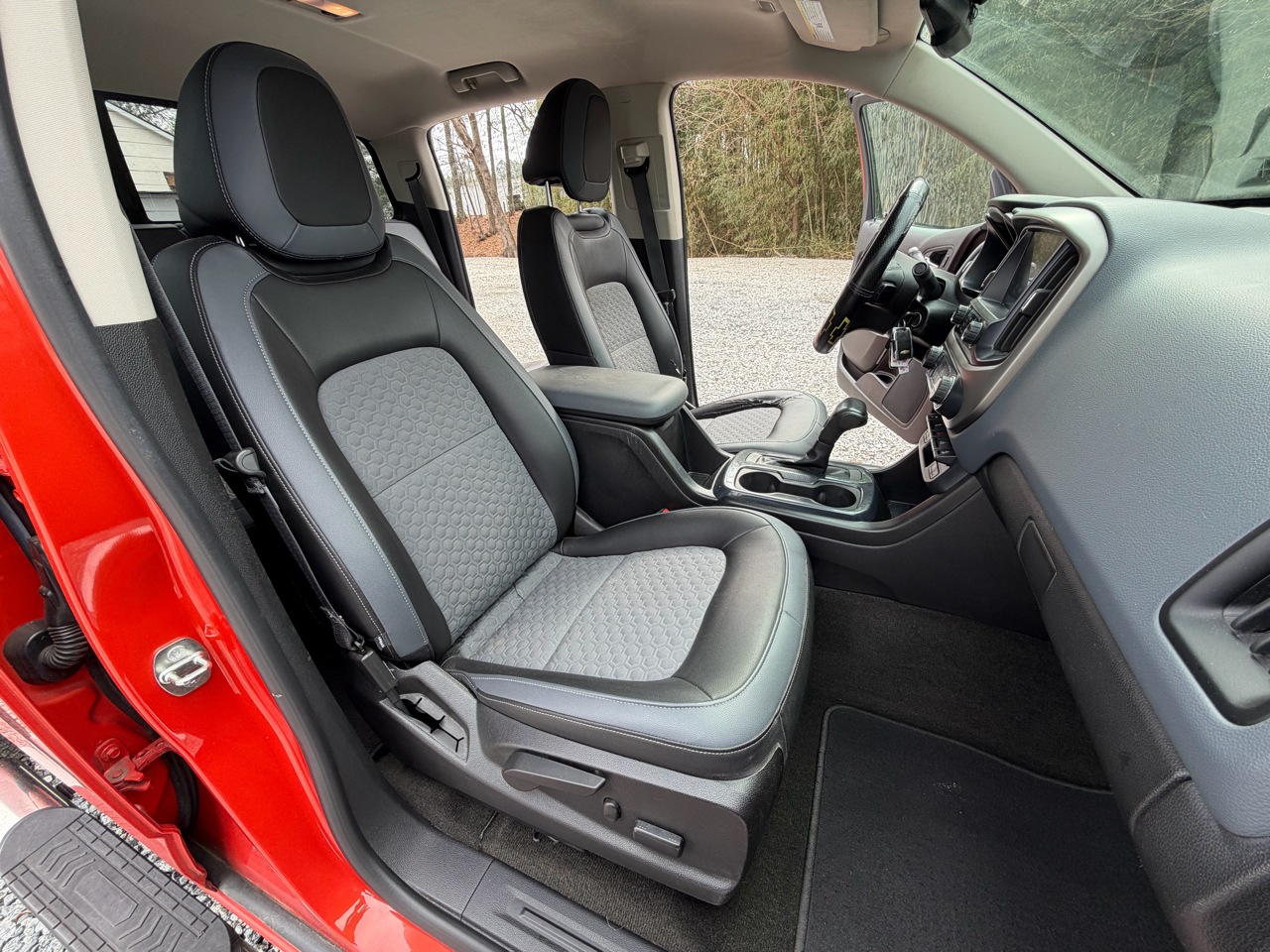 Chevrolet Colorado Z71 Crew Cab 2WD Short Box 2016