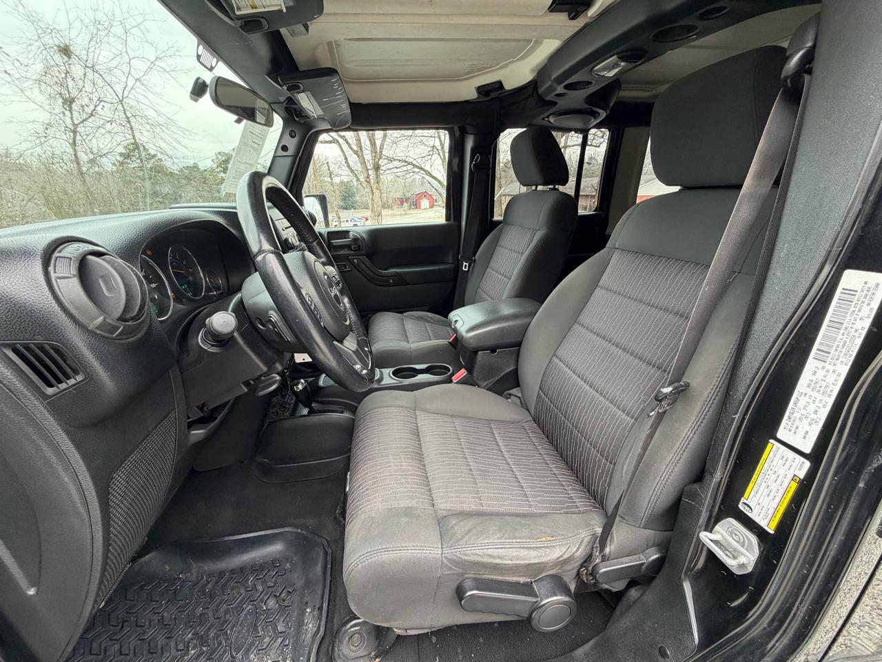 Jeep Wrangler Unlimited Sport 4WD 2012