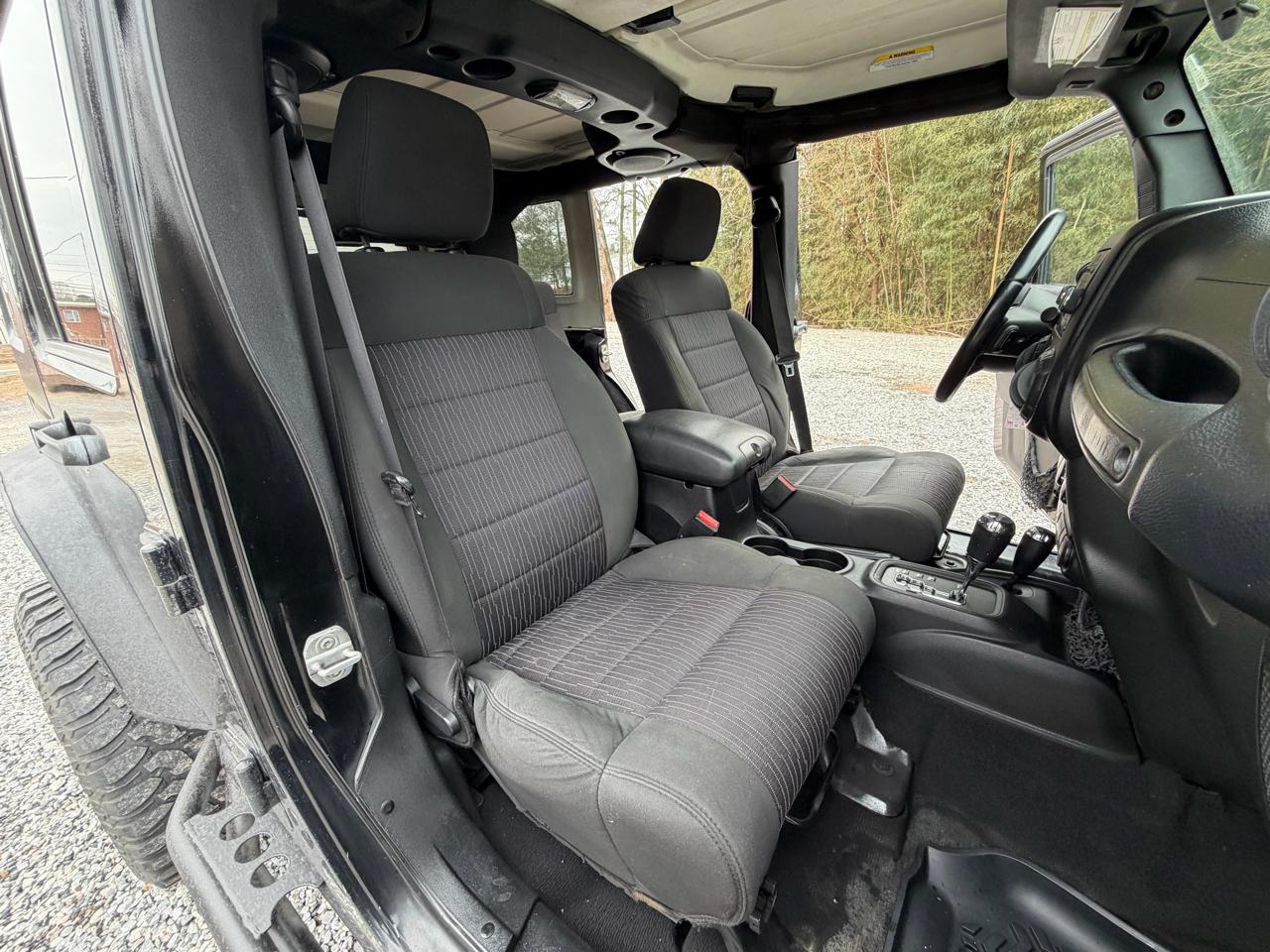 Jeep Wrangler Unlimited Sport 4WD 2012