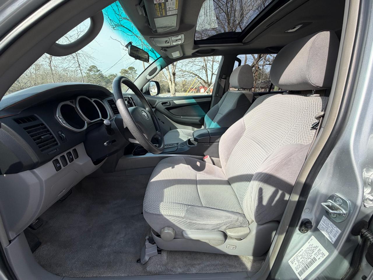 Toyota 4Runner SR5 2WD 2003