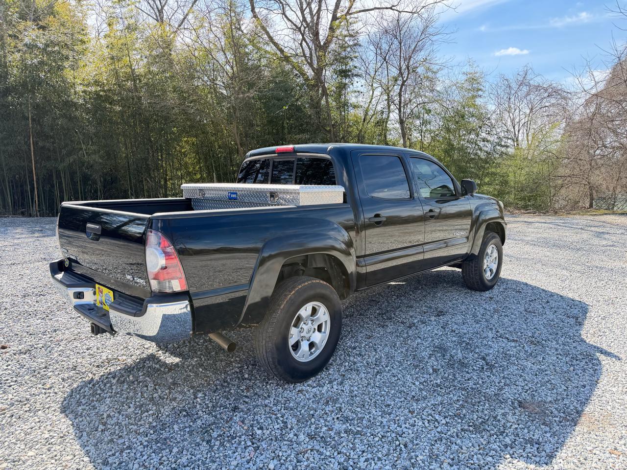 Toyota Tacoma PreRunner Double Cab V6 Auto 2WD 2013