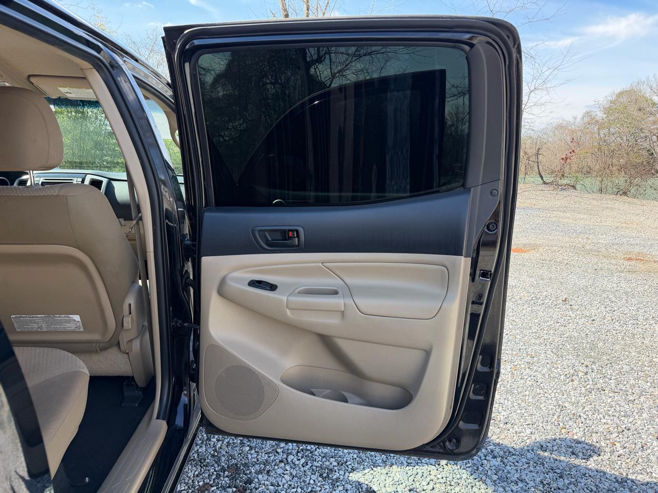 Toyota Tacoma PreRunner Double Cab V6 Auto 2WD 2013