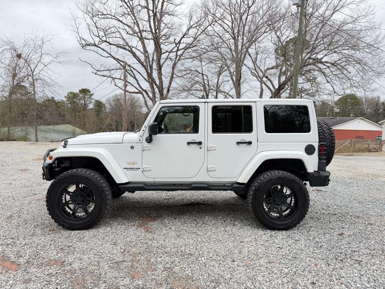 Jeep Wrangler Unlimited Sahara 4WD 2014