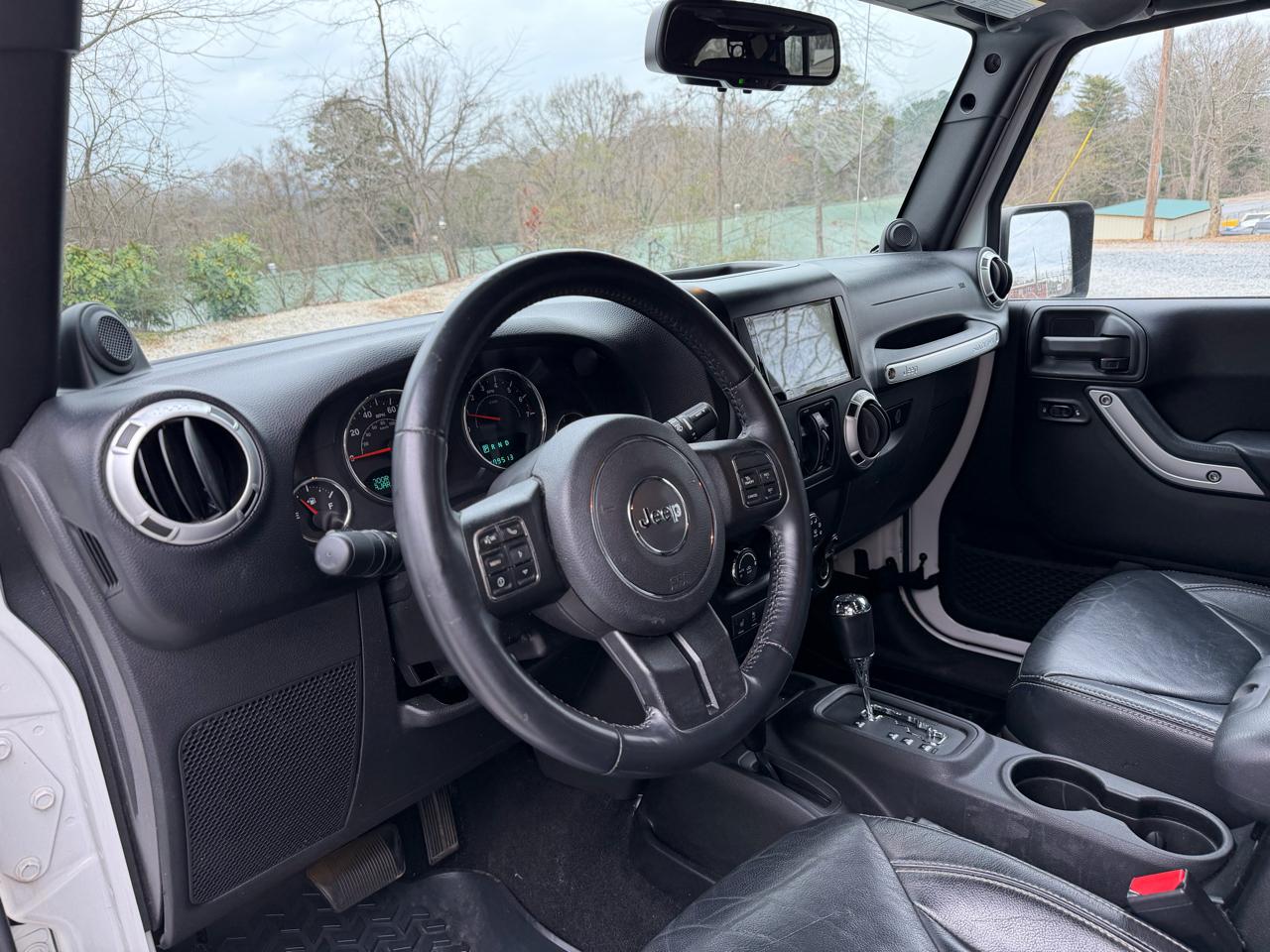 Jeep Wrangler Unlimited Sahara 4WD 2014