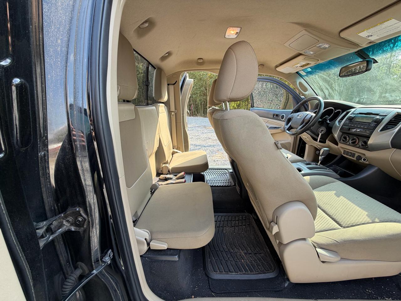 Toyota Tacoma PreRunner Access Cab 2WD 2012