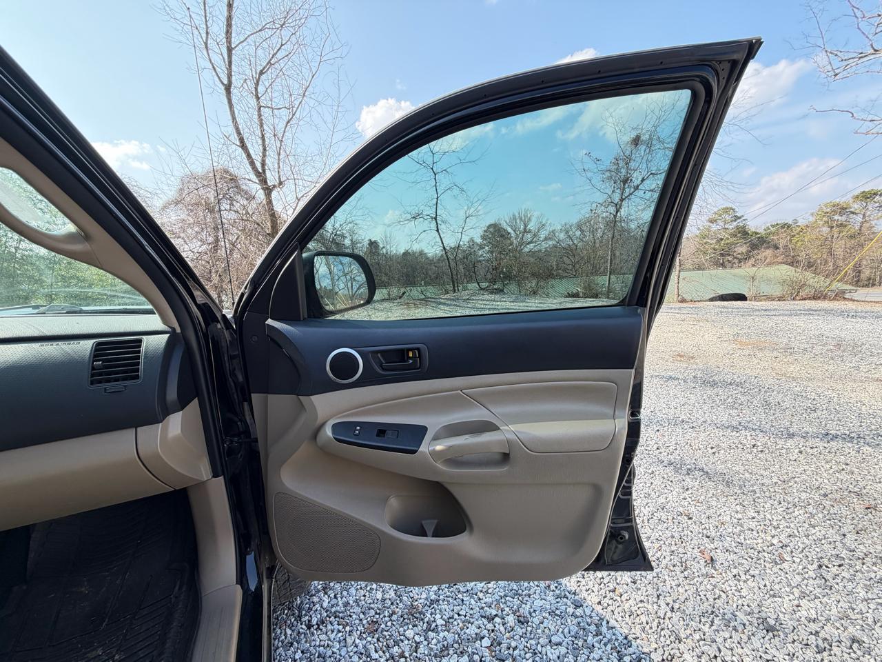 Toyota Tacoma PreRunner Access Cab 2WD 2012