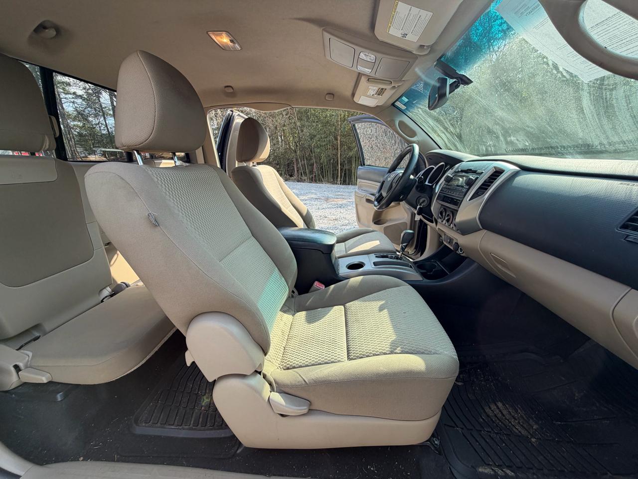 Toyota Tacoma PreRunner Access Cab 2WD 2012