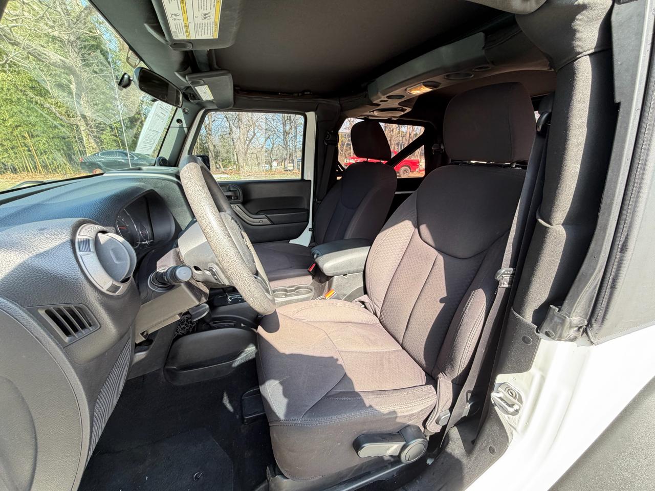 Jeep Wrangler Sport 4WD 2013