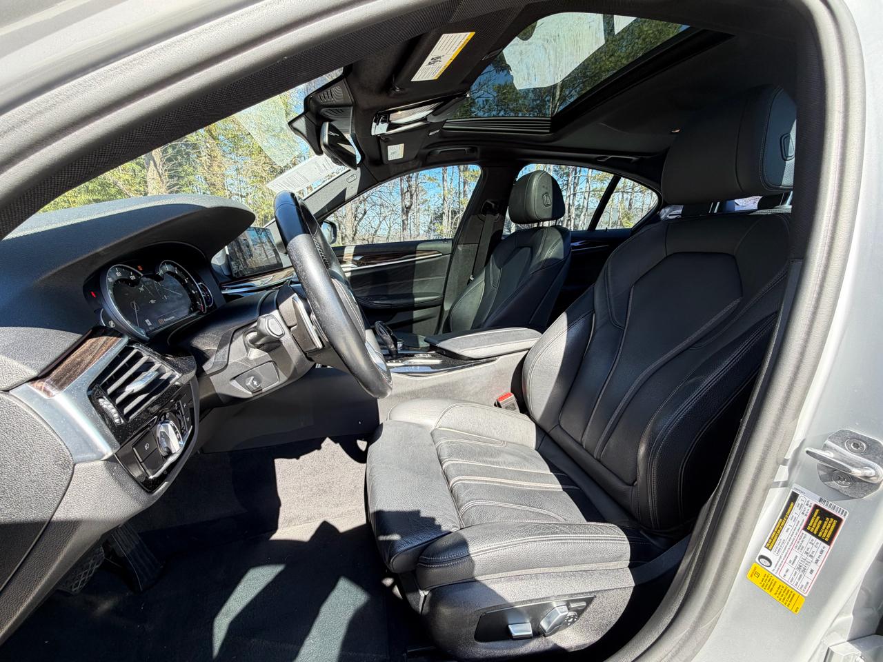 BMW 5-Series 530i 2017