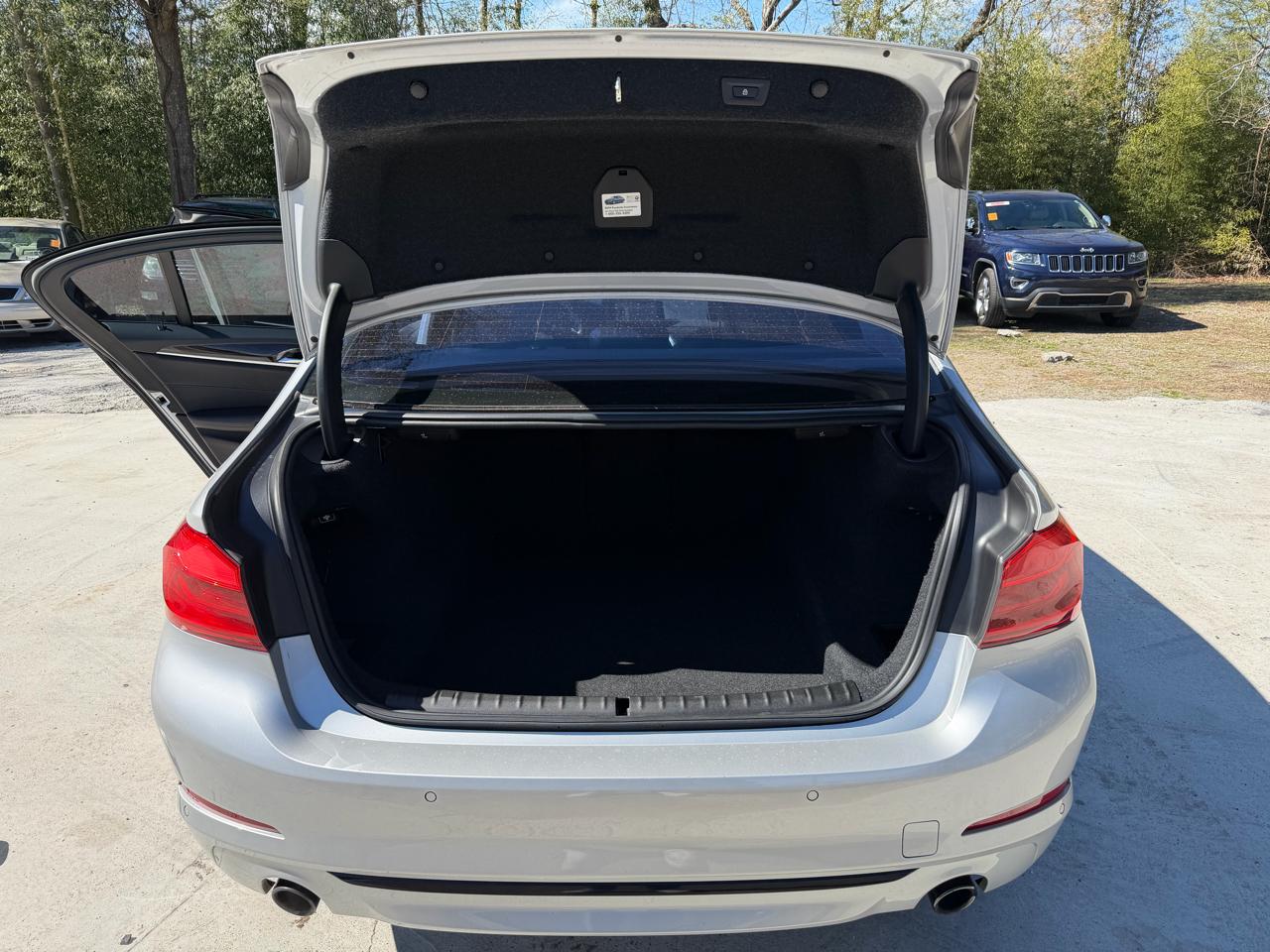 BMW 5-Series 530i 2017