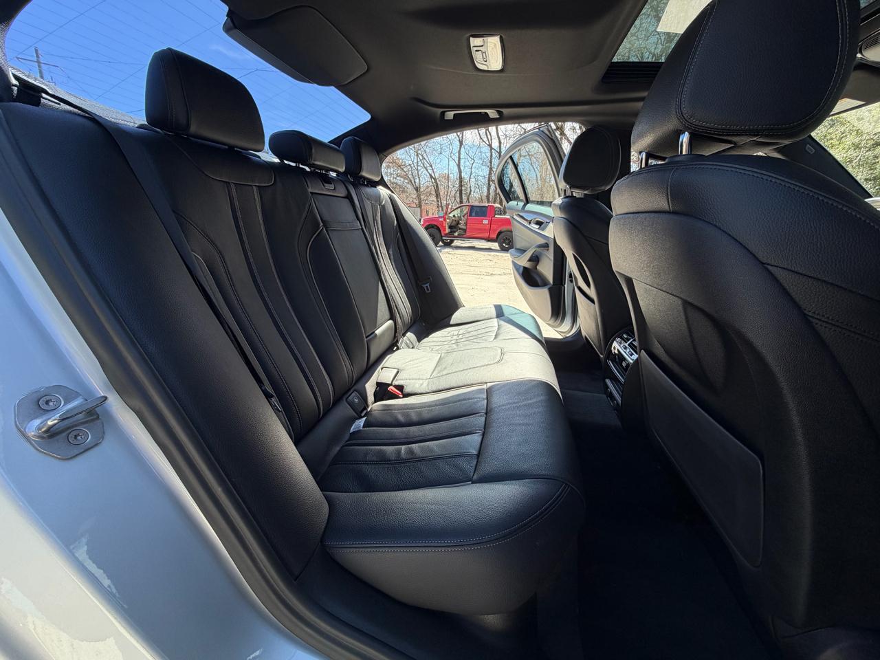 BMW 5-Series 530i 2017