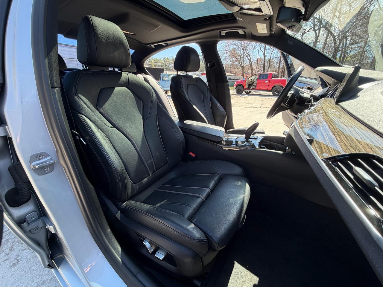 BMW 5-Series 530i 2017