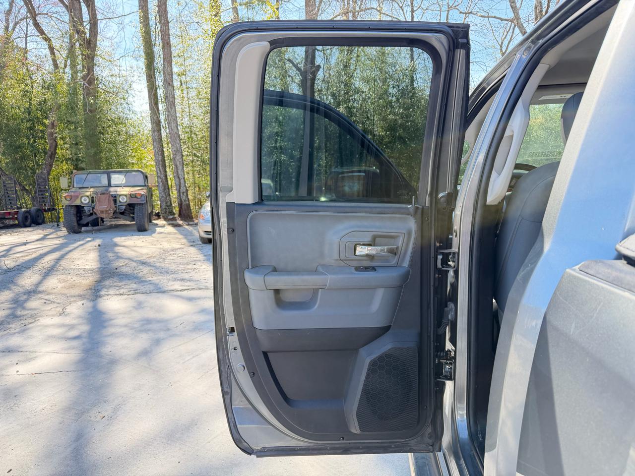 RAM 1500 SLT Quad Cab 2WD 2013