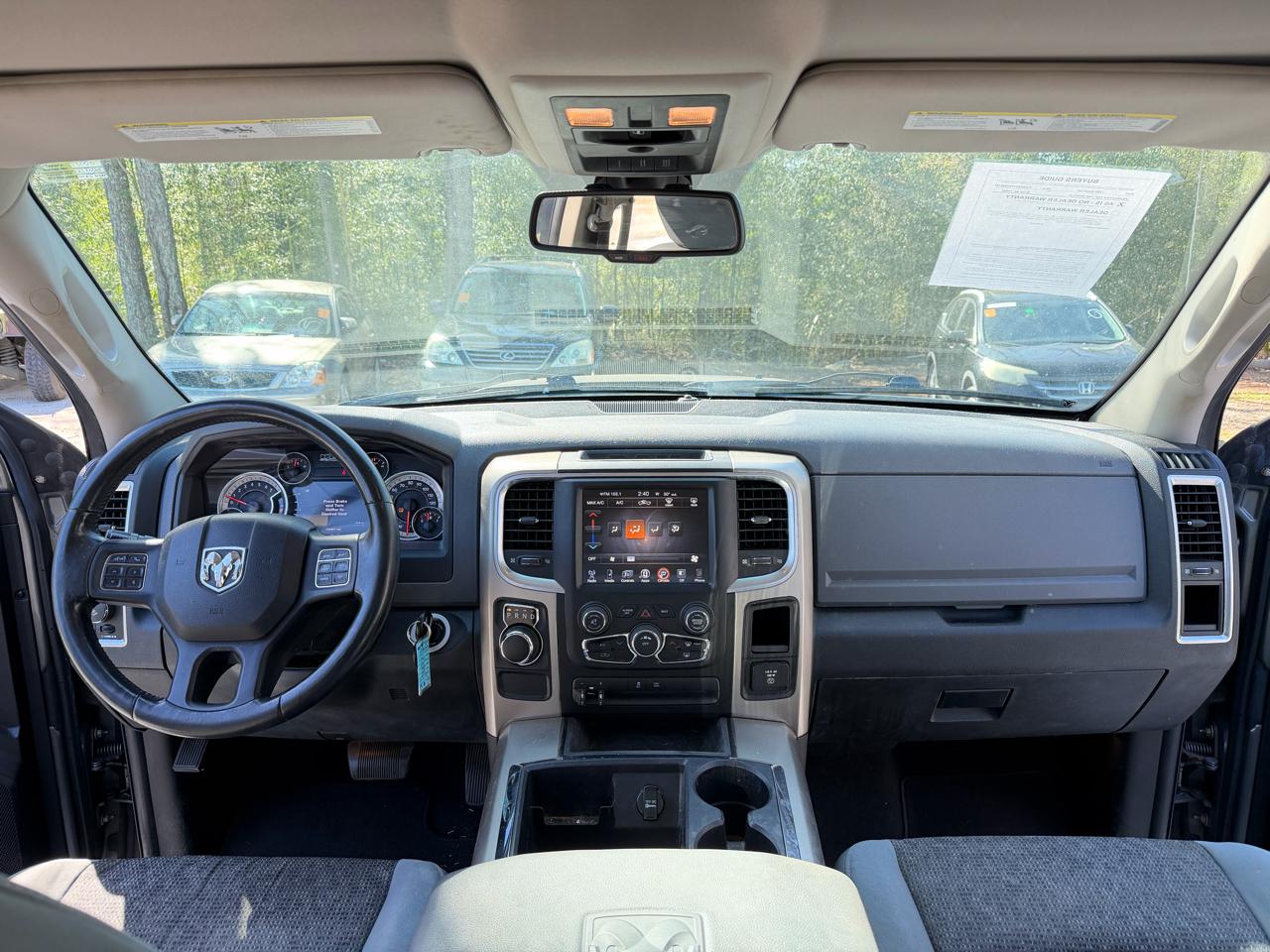 RAM 1500 SLT Quad Cab 2WD 2013