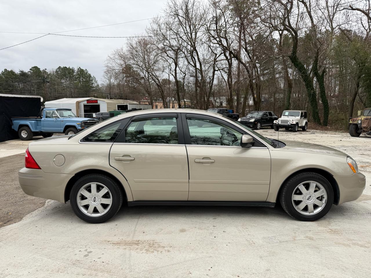 2005 Ford Five Hundred SE