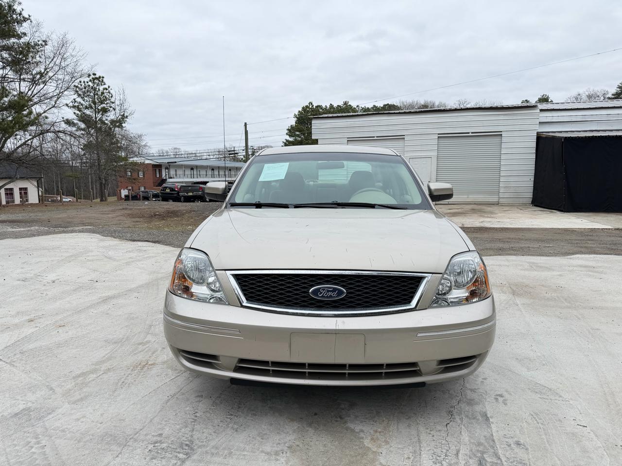 Ford Five Hundred SE 2005