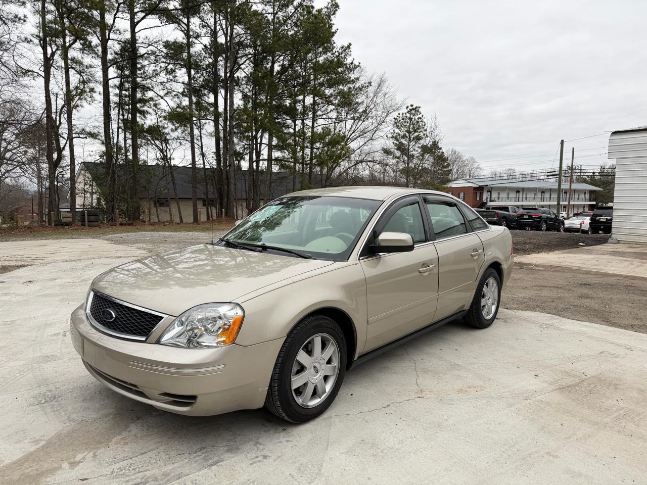 Ford Five Hundred SE 2005