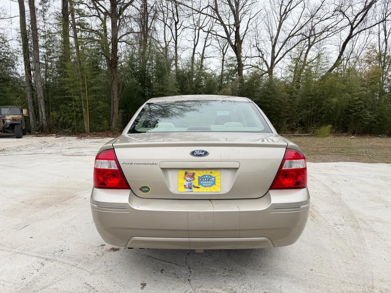 Ford Five Hundred SE 2005