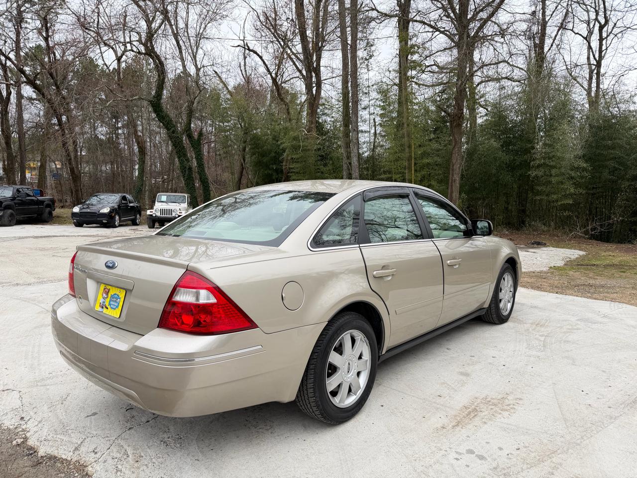 Ford Five Hundred SE 2005