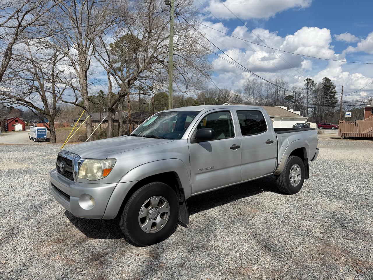Toyota Tacoma PreRunner Double Cab V6 Auto 2WD 2011