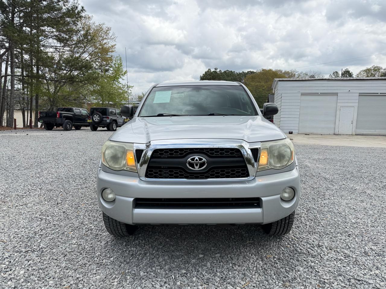 Toyota Tacoma PreRunner Double Cab V6 Auto 2WD 2011