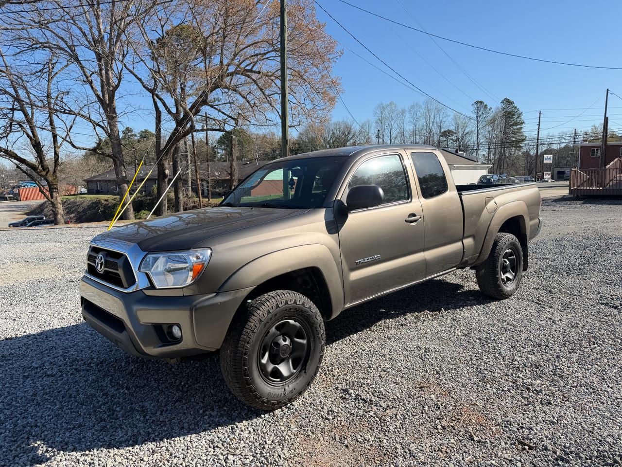 Toyota Tacoma PreRunner Access Cab V6 Auto 2WD 2013