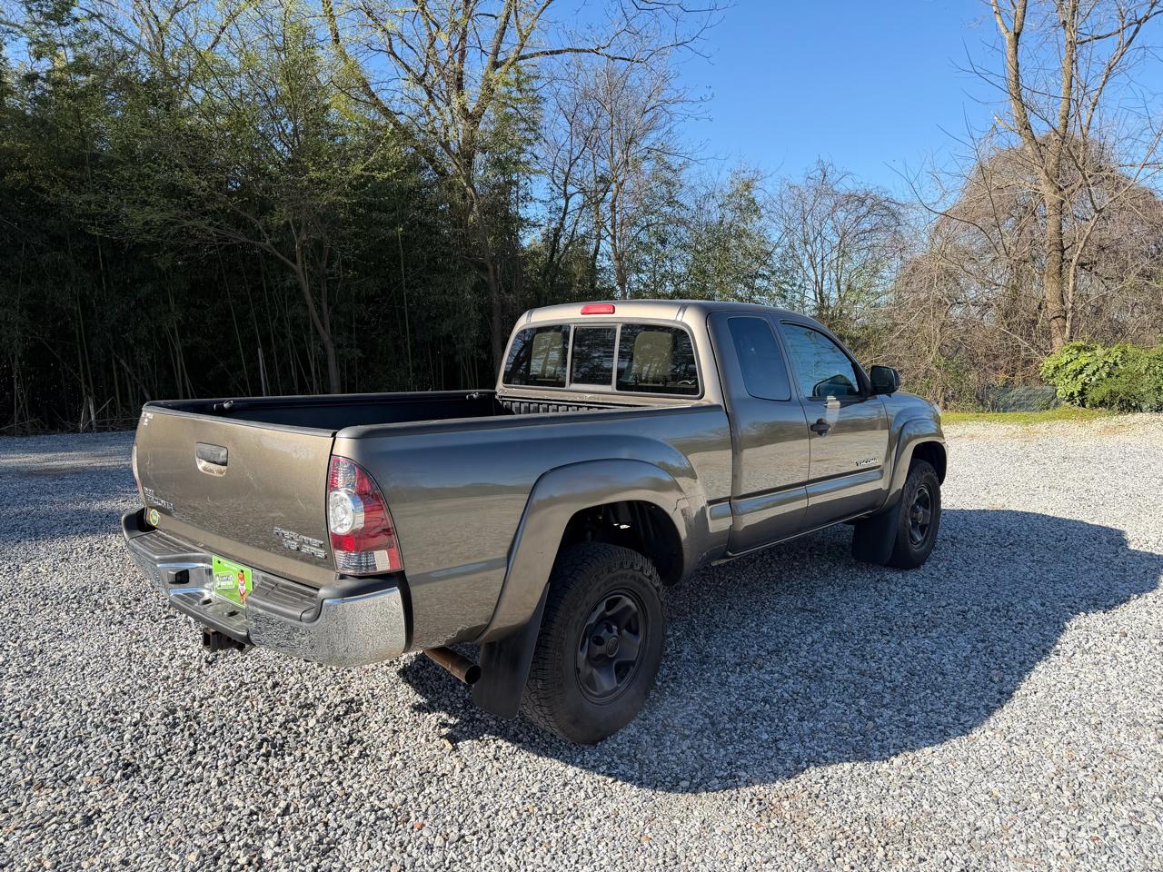 Toyota Tacoma PreRunner Access Cab V6 Auto 2WD 2013