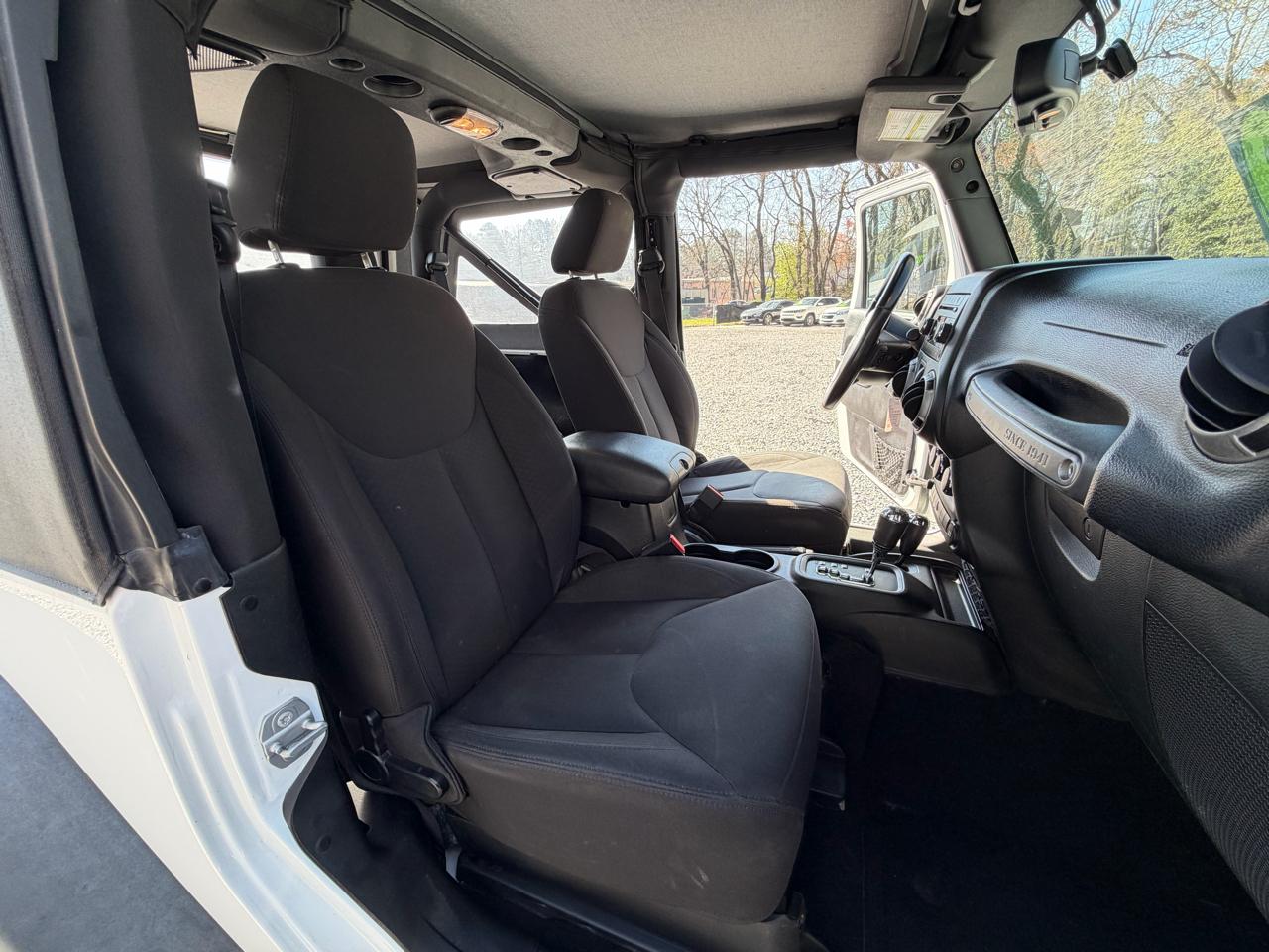 Jeep Wrangler Sport 4WD 2015