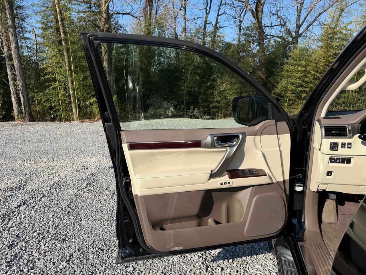 Lexus GX 460 Base 2017