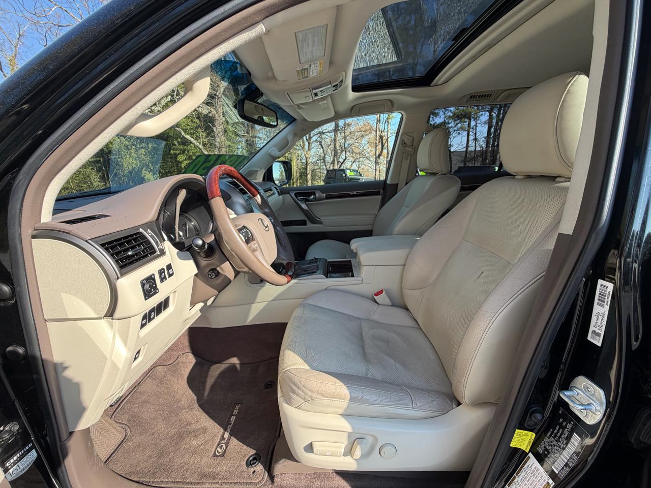 Lexus GX 460 Base 2017