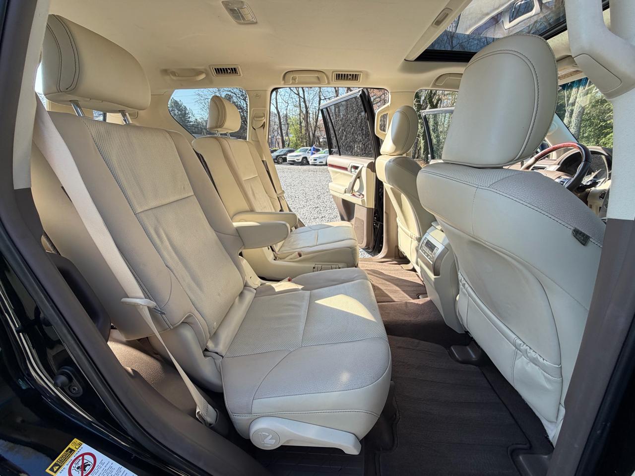 Lexus GX 460 Base 2017