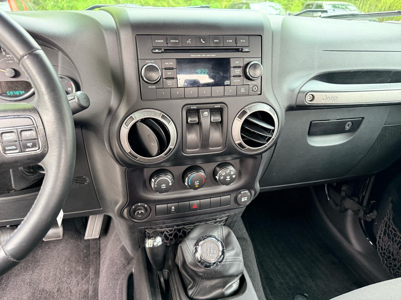 Jeep Wrangler Sport 4WD 2016
