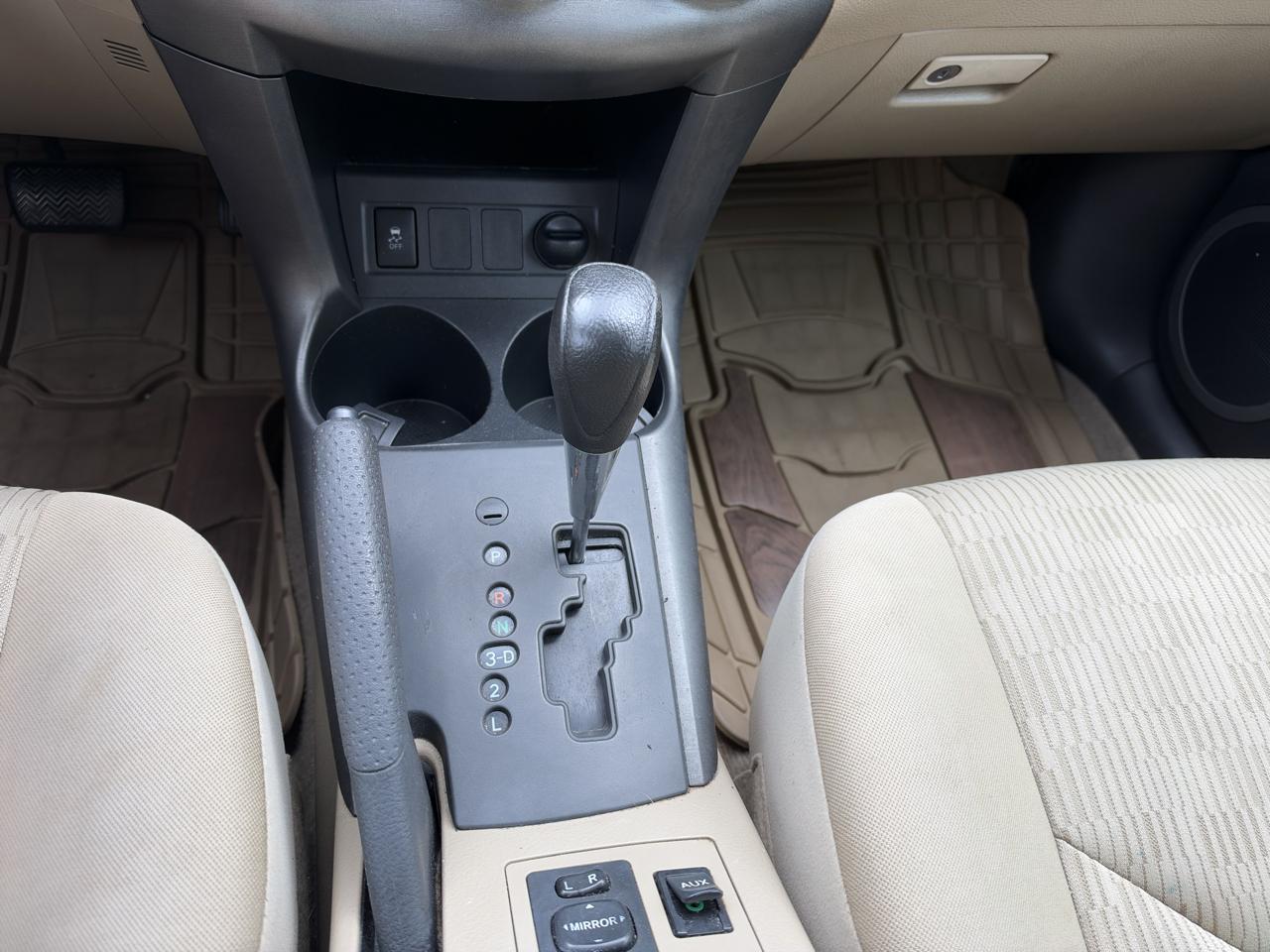 2011 Toyota RAV4 Base - Photo 12