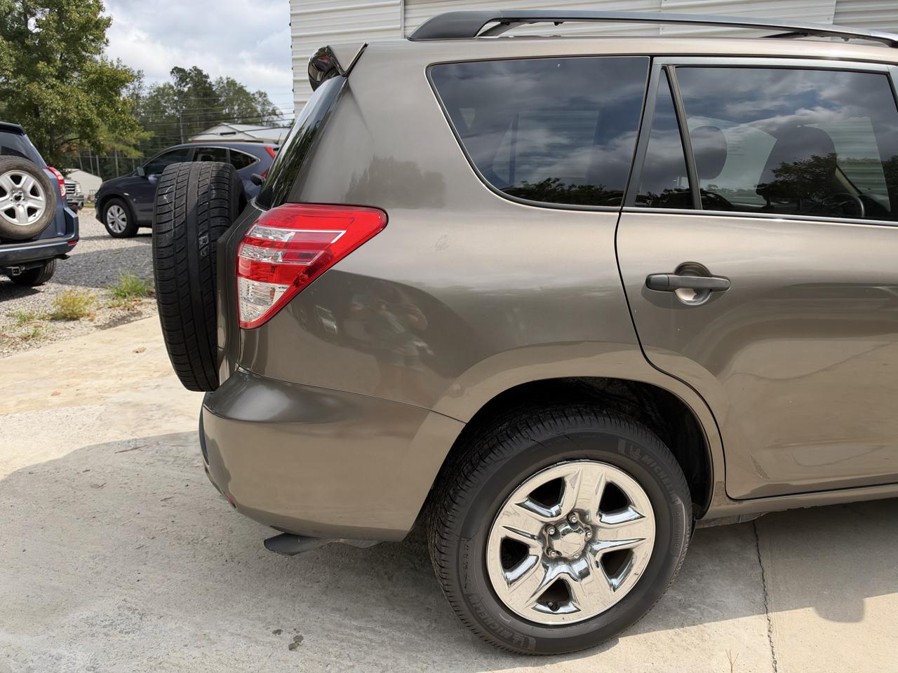 2011 Toyota RAV4 Base - Photo 37