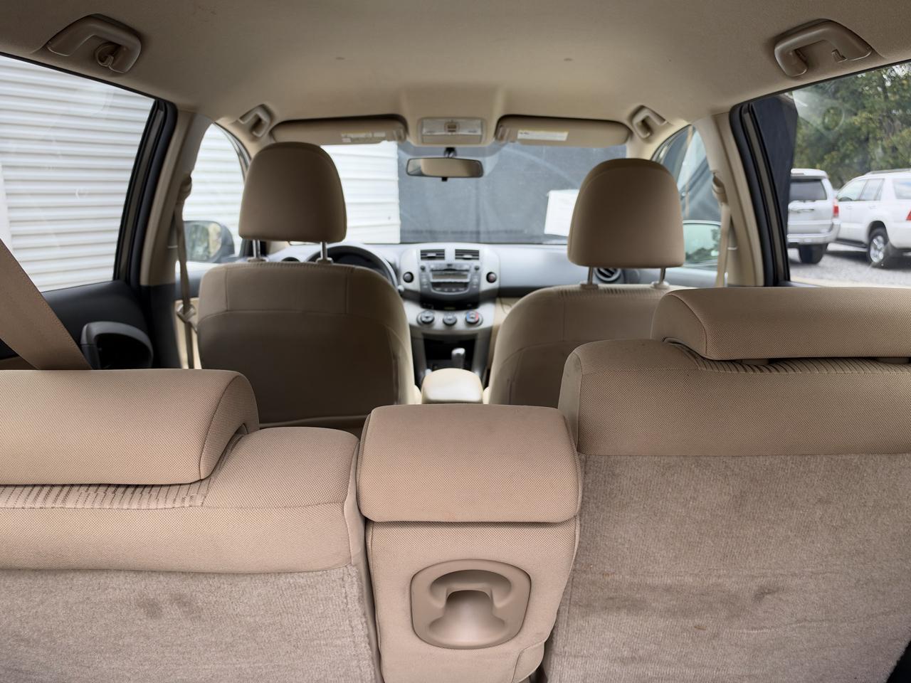 2011 Toyota RAV4 Base - Photo 49