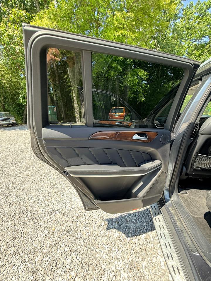 Mercedes-Benz GL-Class GL550 4MATIC 2015