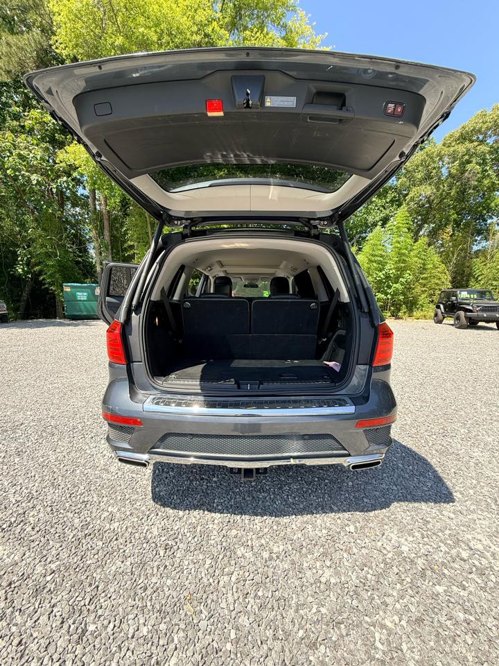 Mercedes-Benz GL-Class GL550 4MATIC 2015