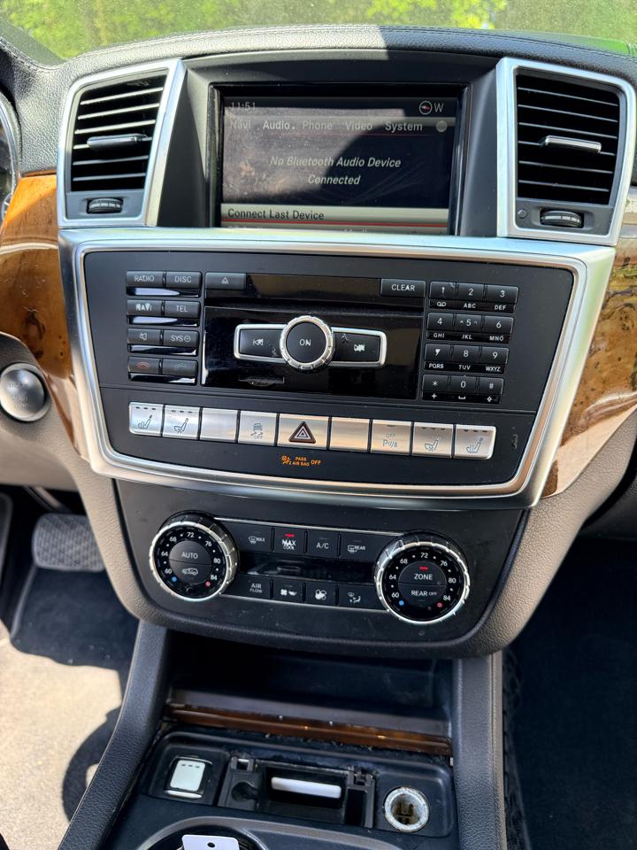 Mercedes-Benz GL-Class GL550 4MATIC 2015