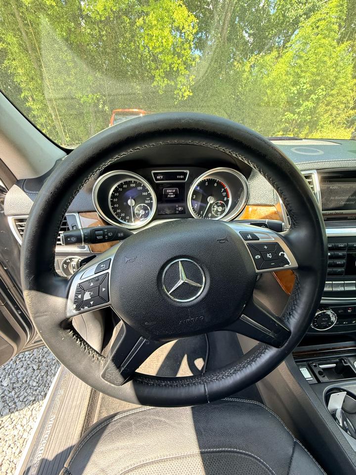 Mercedes-Benz GL-Class GL550 4MATIC 2015