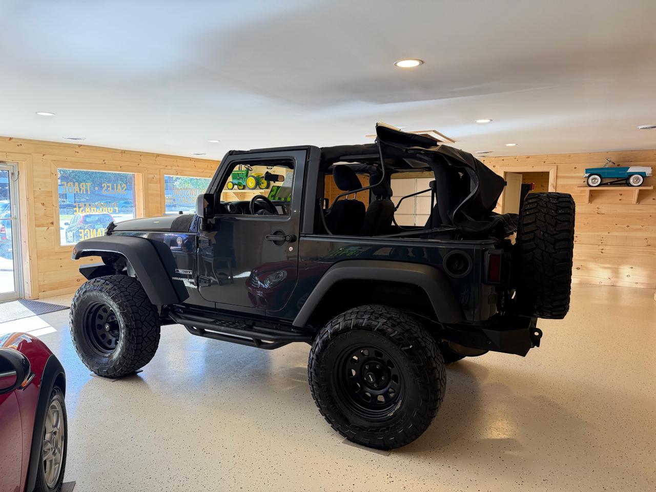 Jeep Wrangler Sport 4WD 2017