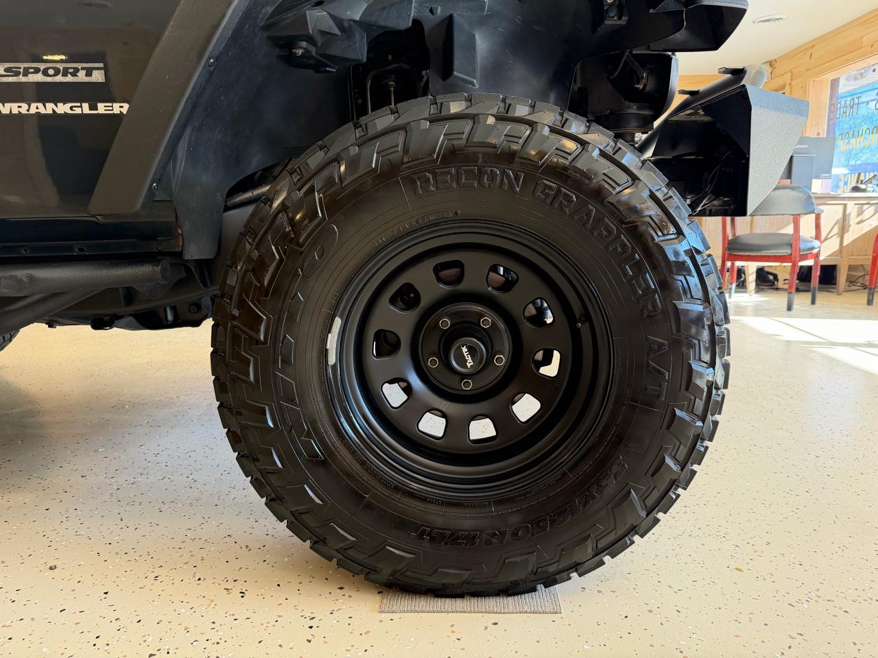 Jeep Wrangler Sport 4WD 2017