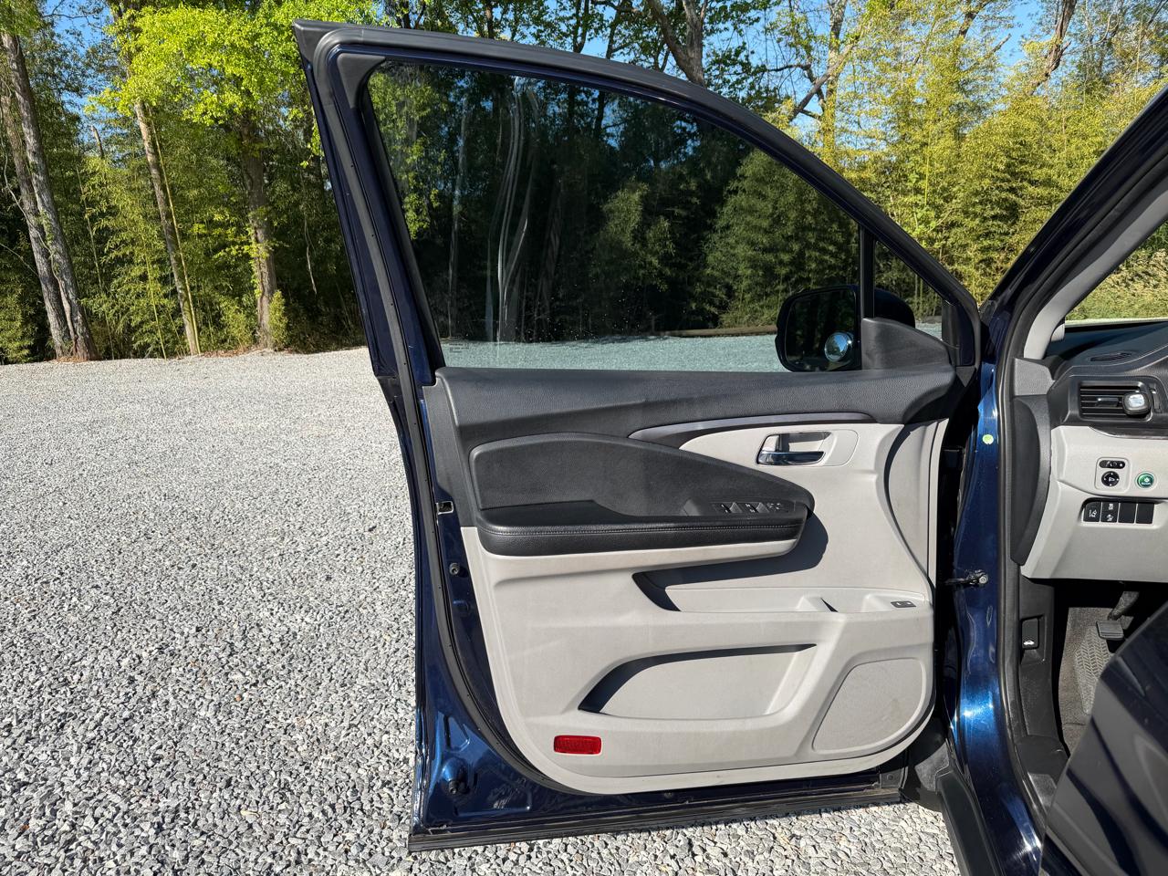 Honda Pilot EX-L w/Honda Sensing 2017