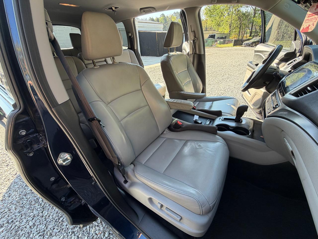 Honda Pilot EX-L w/Honda Sensing 2017