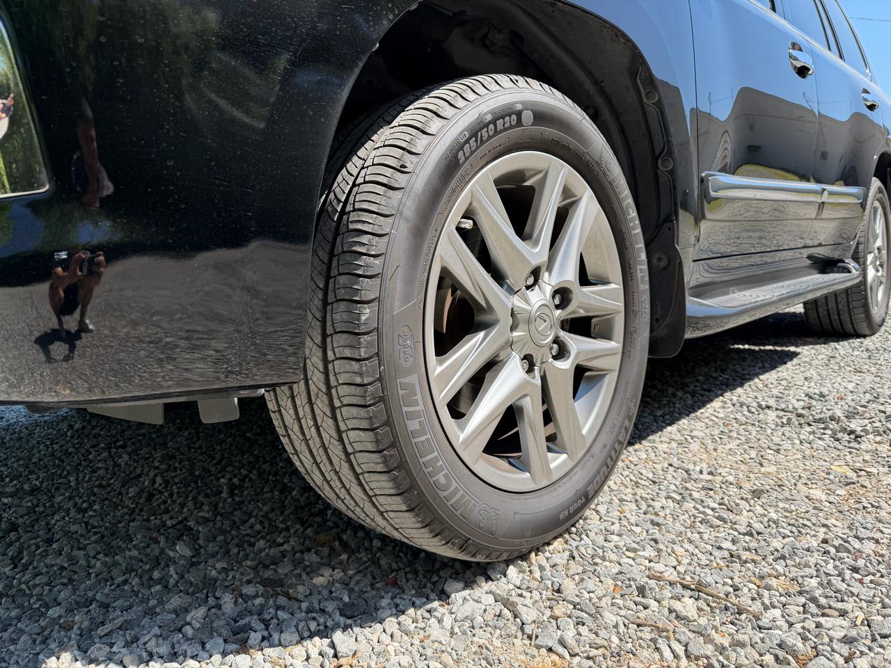 Lexus LX 570 Sport Utility 2013