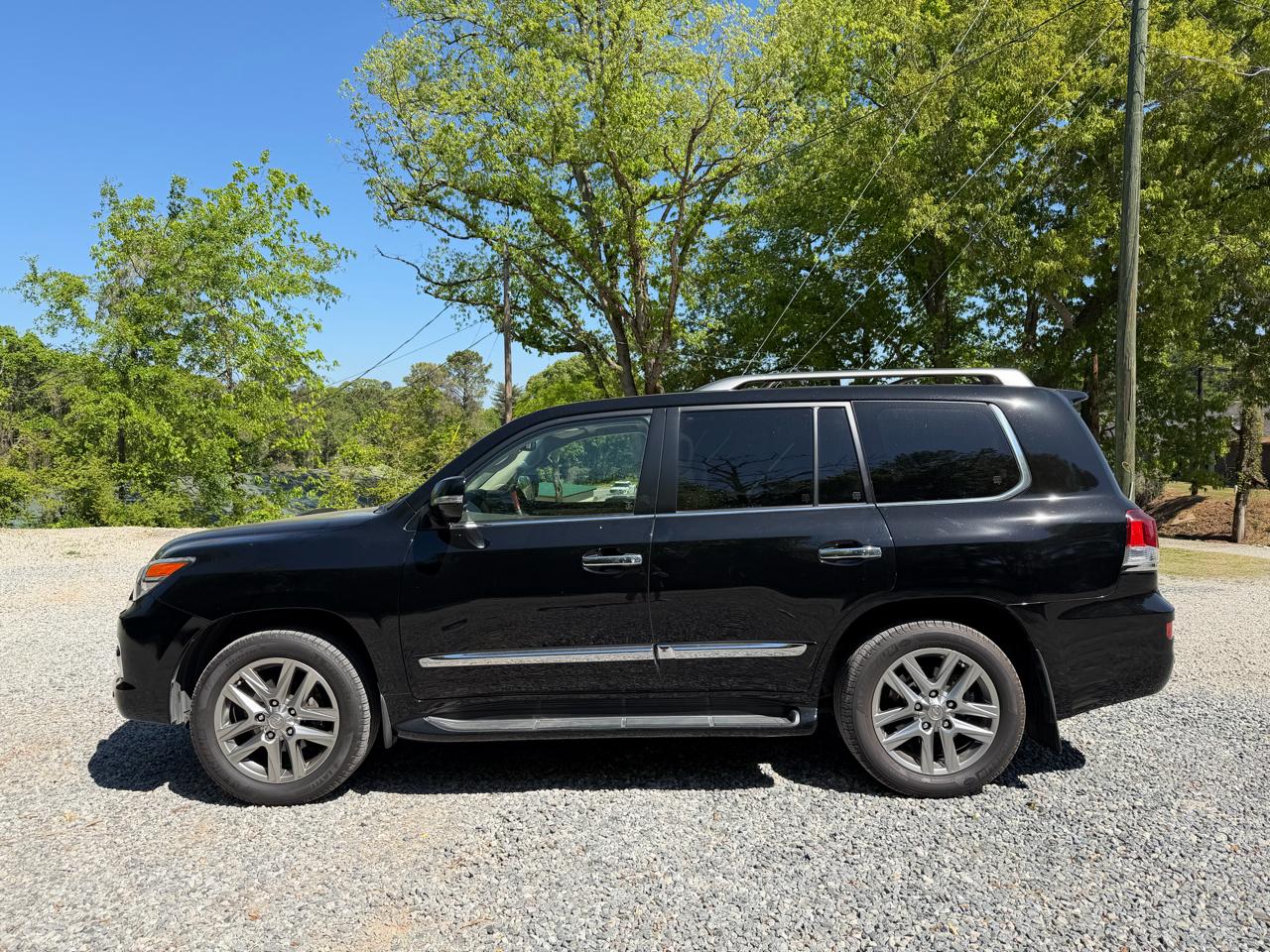 Lexus LX 570 Sport Utility 2013
